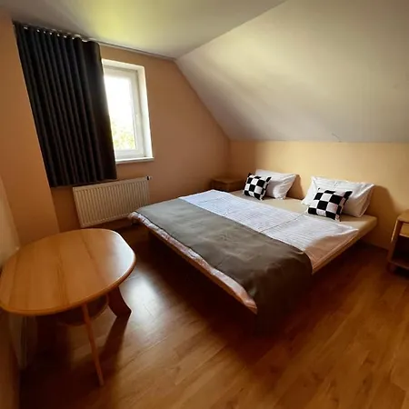 Privat Patty Apartman Stará Lesná